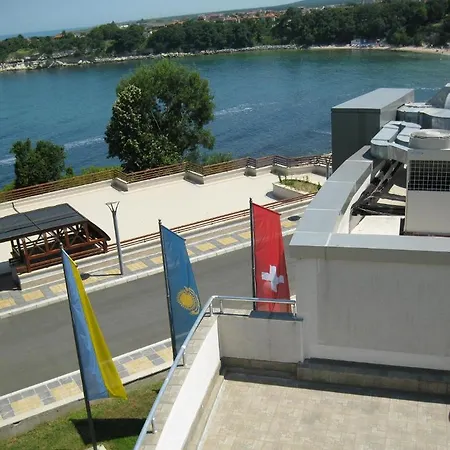 Apartment Fetisovi *
